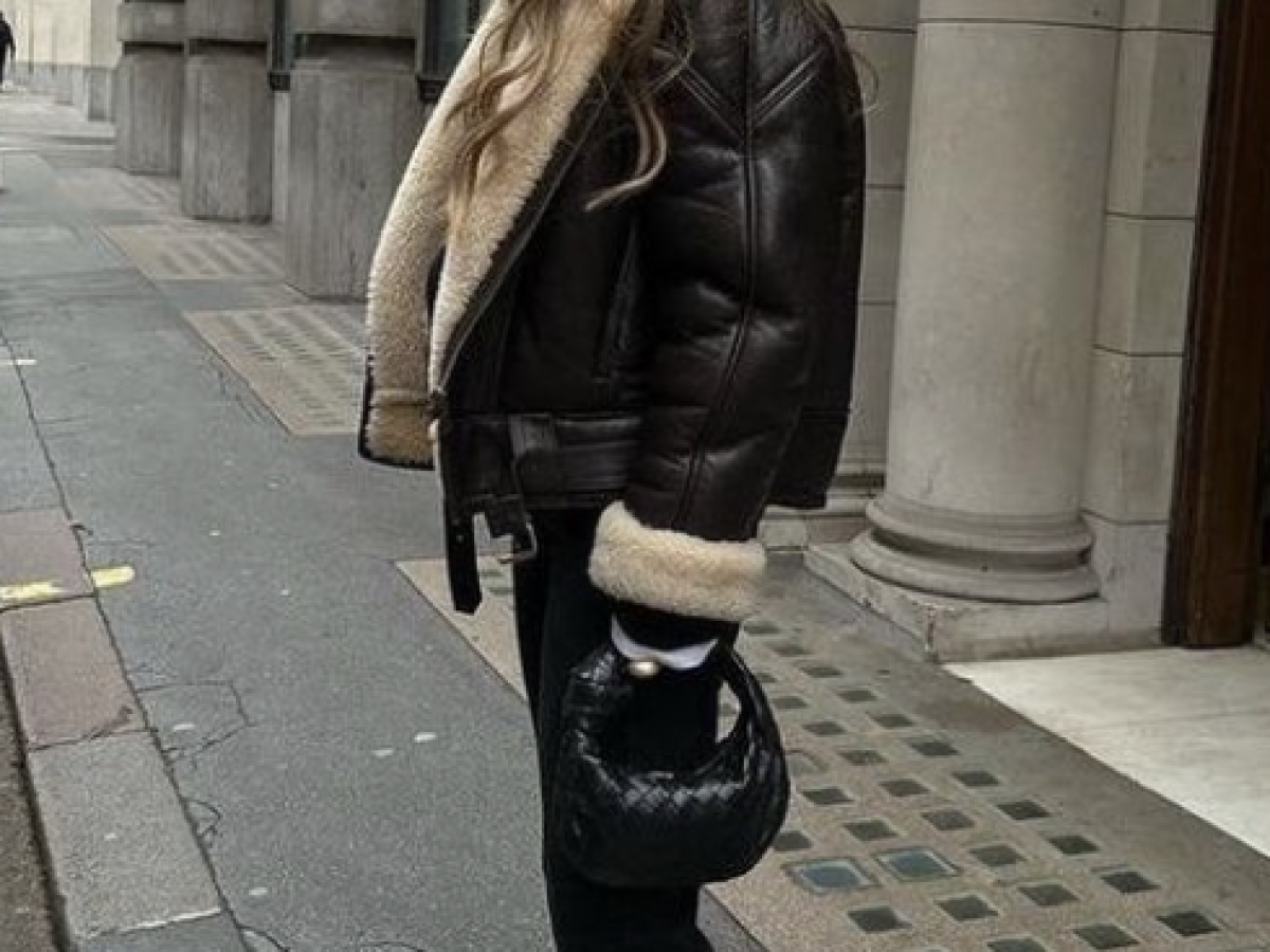 UGG Pluswarmer Tall Black プラッシュウォーマートール UGG® 公式【 プラッシュウォーマー トール|Plushwarmer Tall