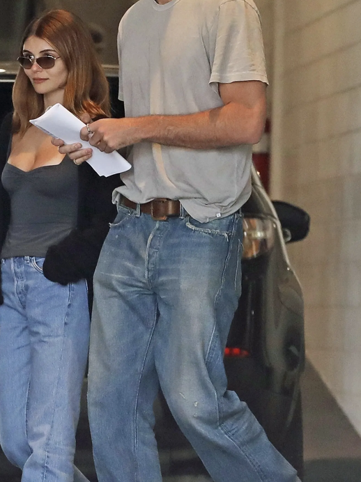 Jacob elordi men's casual outfit for fall 2024