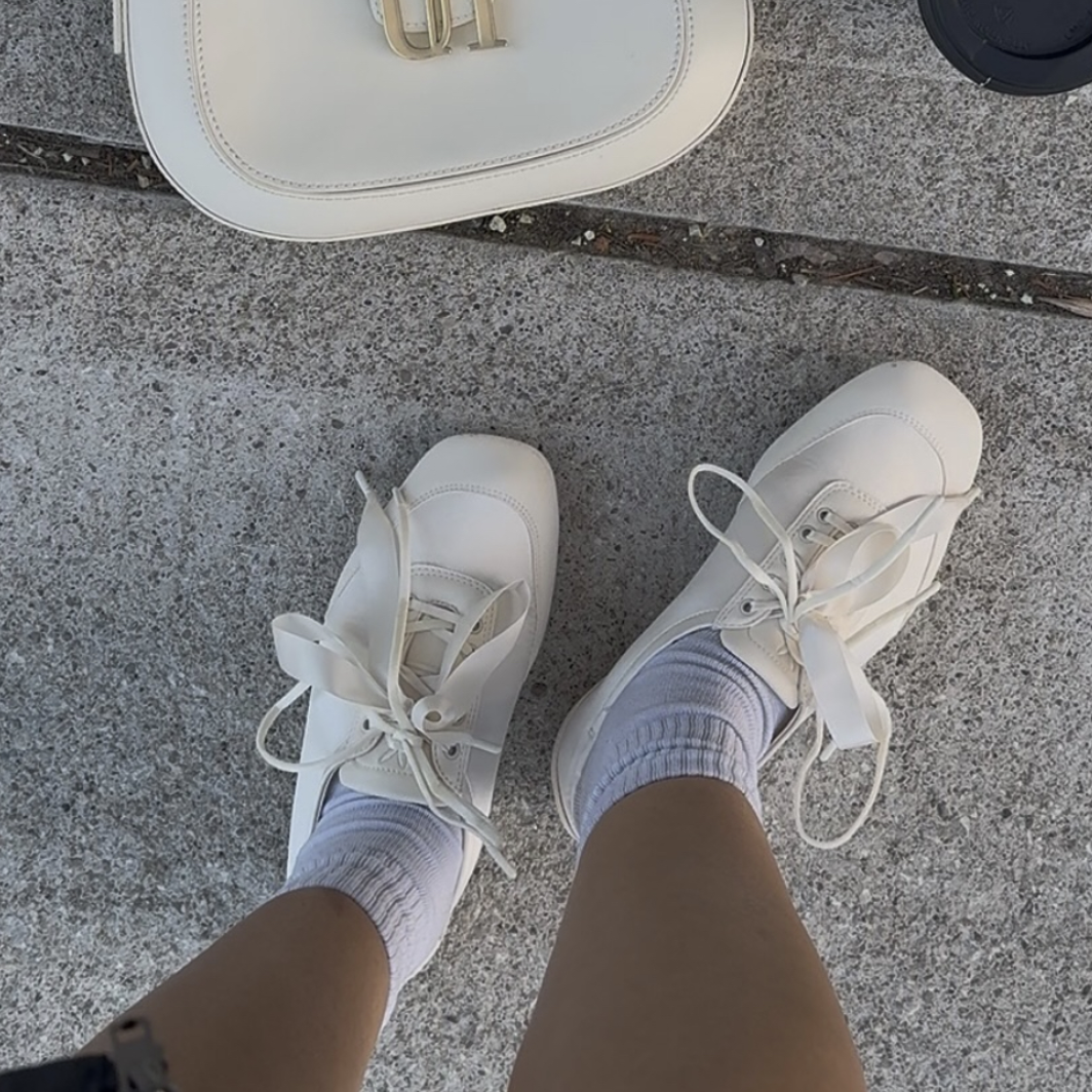 the ballet sneakers trend white shoe